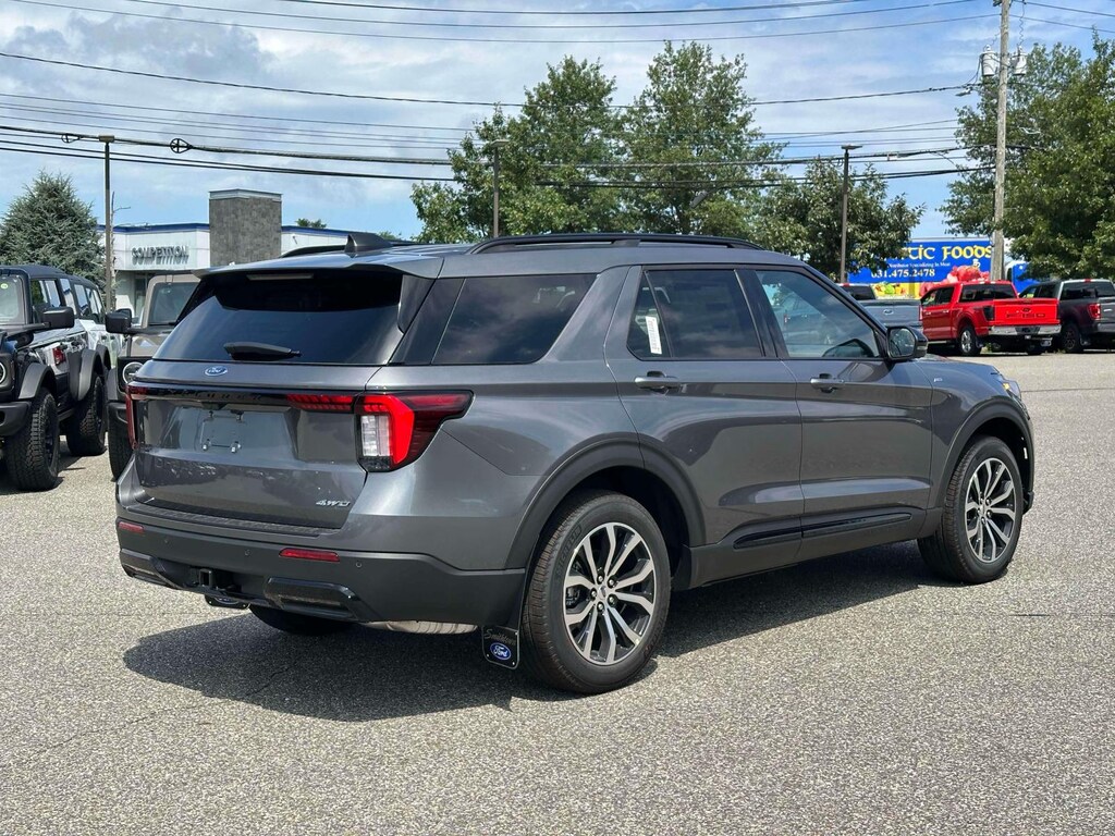 New 2026 Ford Explorer ST-Line SUV