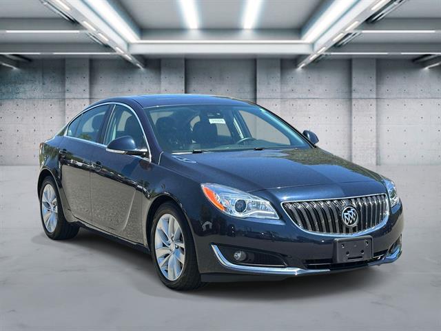 Used 2016 Buick Regal Premium 2 with VIN 2G4GS5GX0G9124032 for sale in Saint James, NY