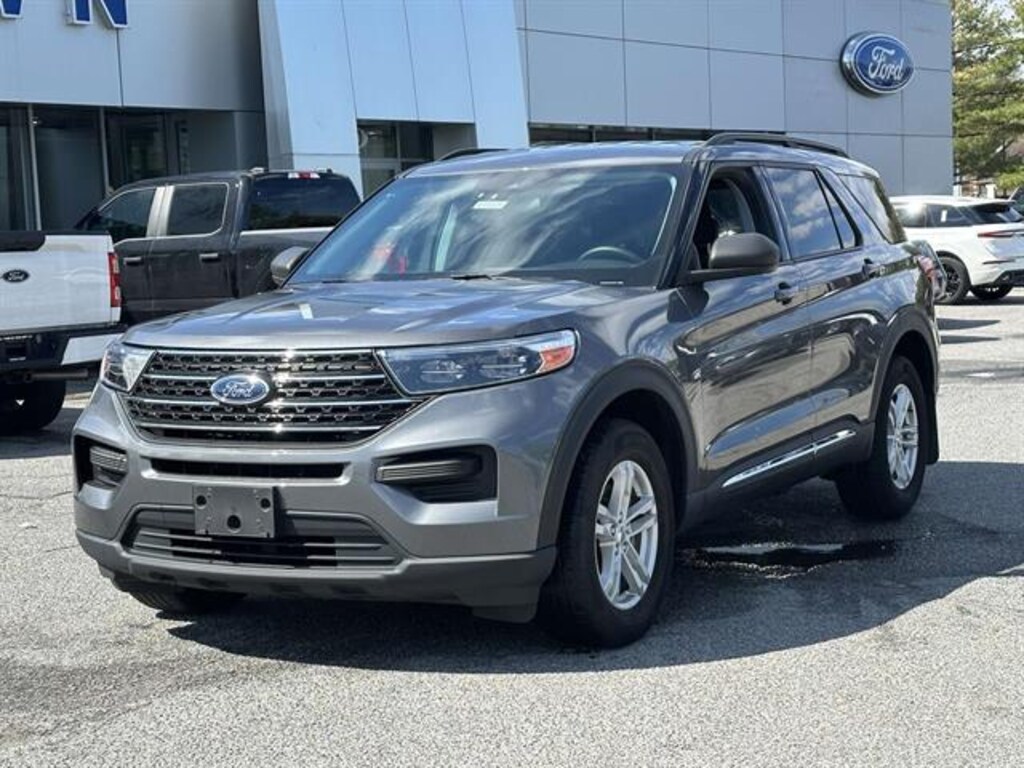 Used 2023 Ford Explorer XLT