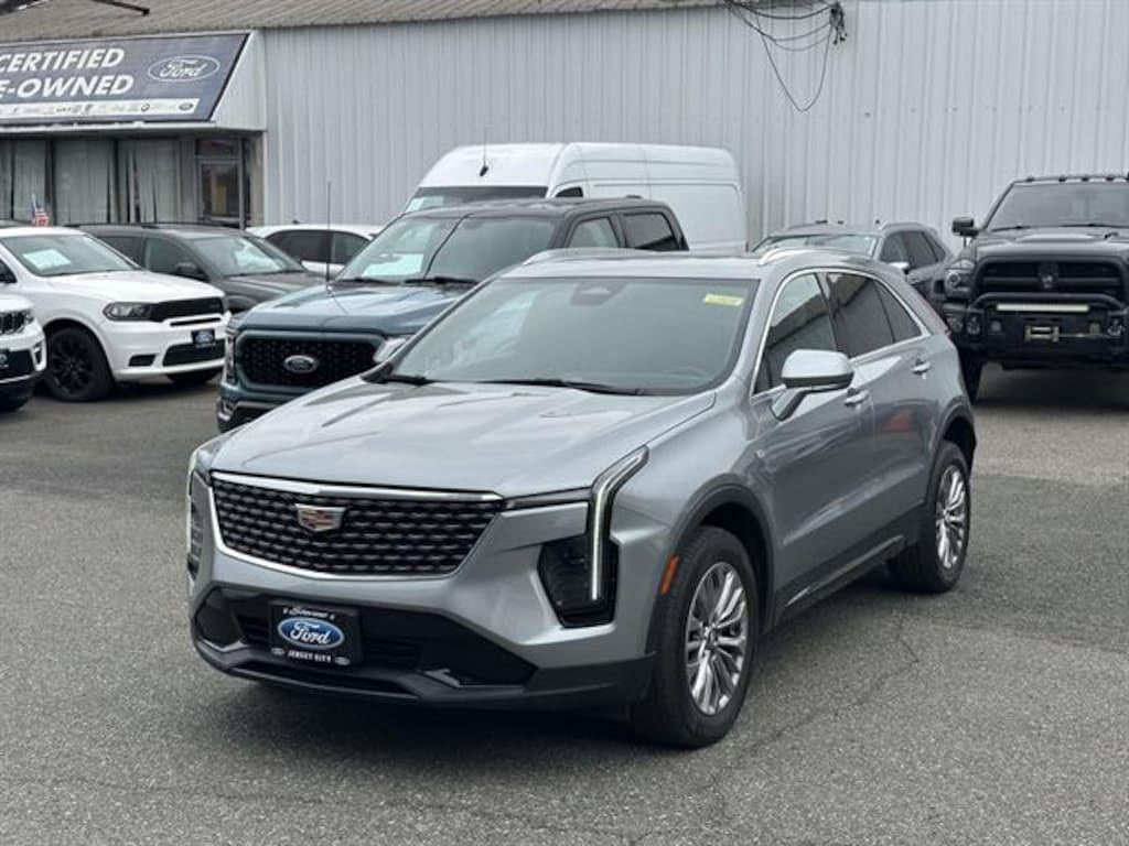 Certified 2024 Cadillac XT4 Premium Luxury