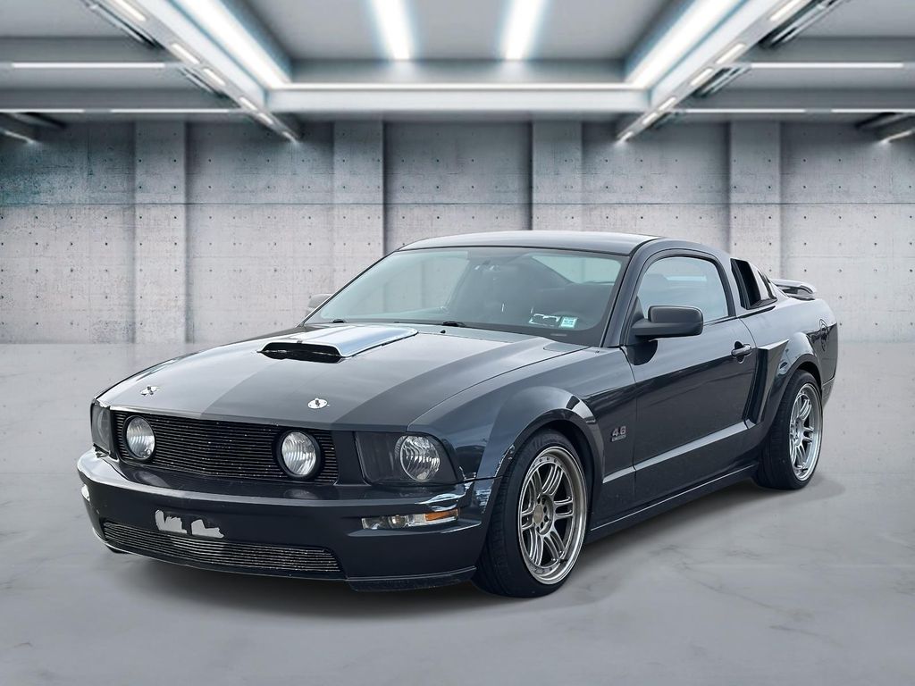 2007 Ford Mustang GT Deluxe's photo