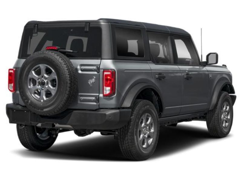 2025 Ford Bronco Big Bend photo 2