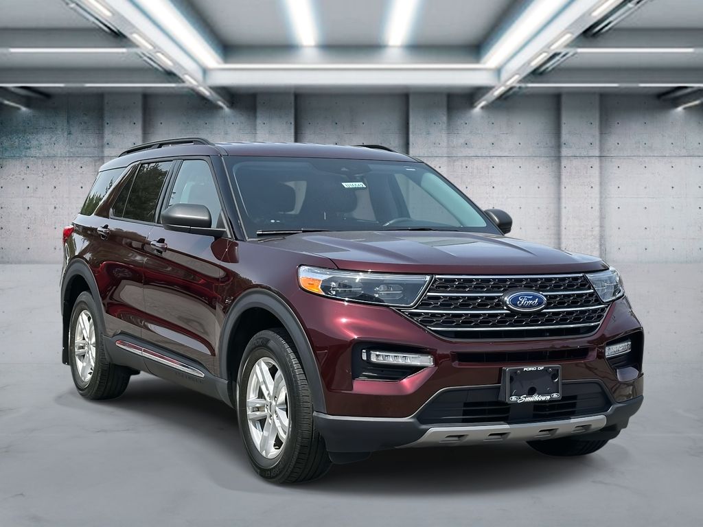 2022 Ford Explorer XLT photo 2