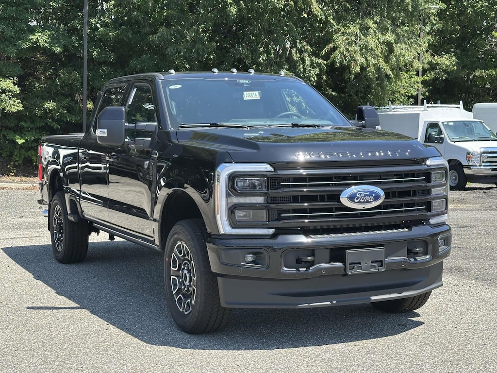New 2026 Ford F-350 Platinum Truck Crew Cab