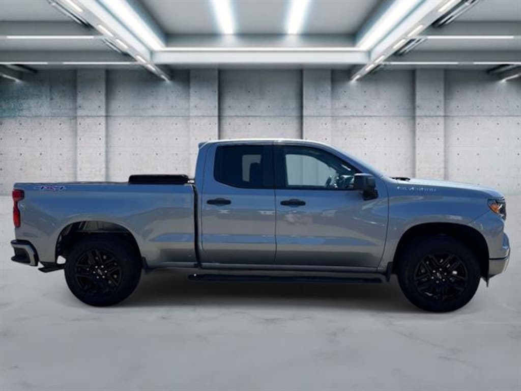 Used 2024 Chevrolet Silverado 1500 Custom