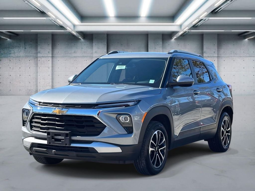 2024 Chevrolet TrailBlazer LT's photo