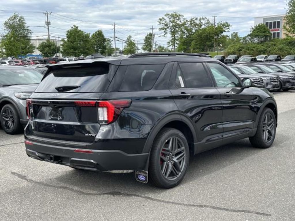 New 2026 Ford Explorer ST-Line SUV