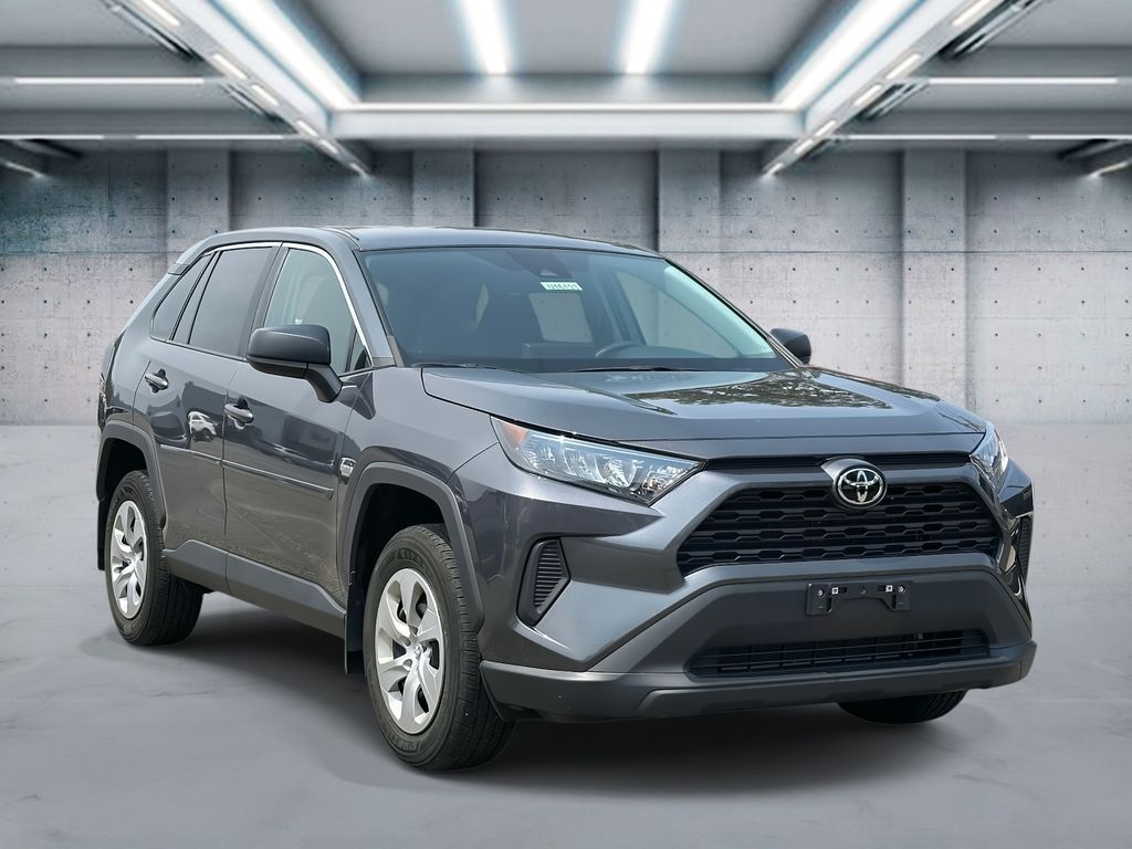 Used 2022 Toyota RAV4 LE with VIN 2T3F1RFV7NW296720 for sale in Saint James, NY