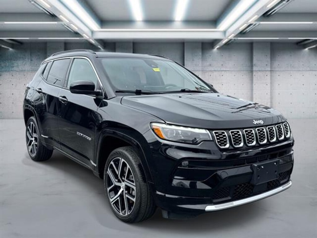 Used 2024 Jeep Compass Limited
