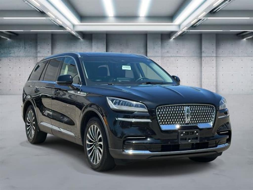 Used 2023 Lincoln Aviator Reserve
