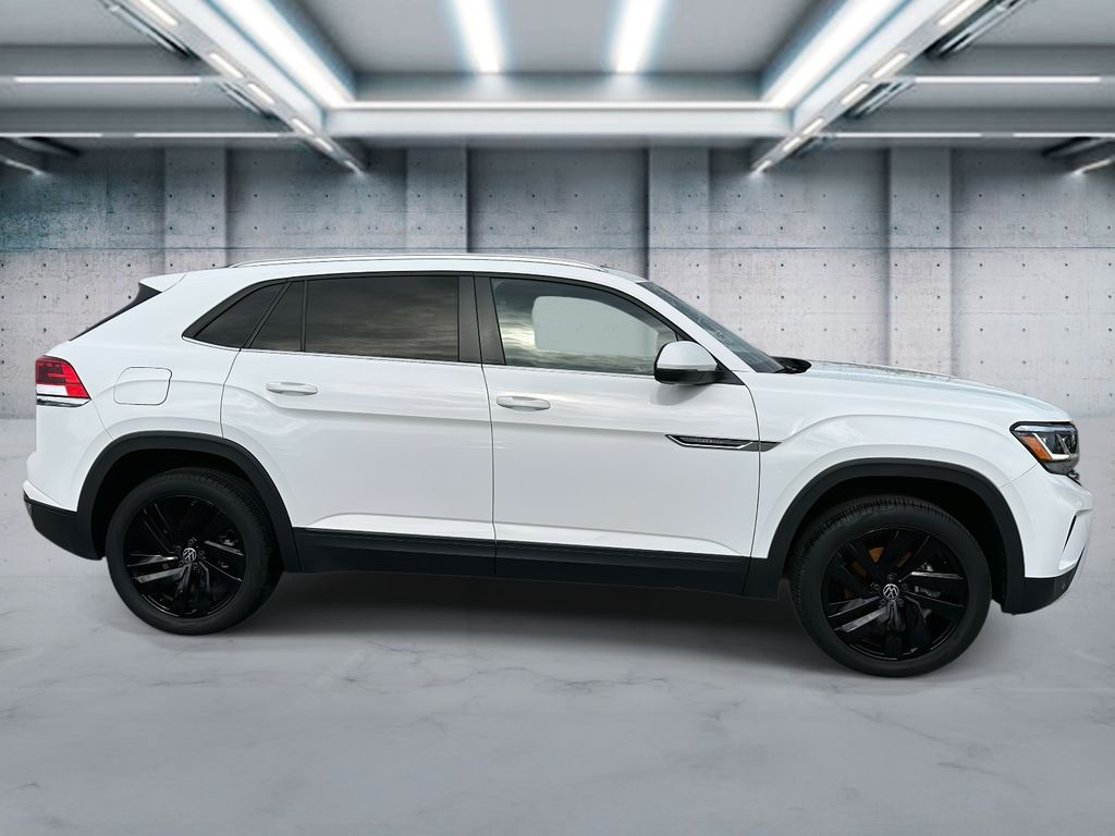 2023 Volkswagen Atlas Cross Sport V6 SE Technology photo 3