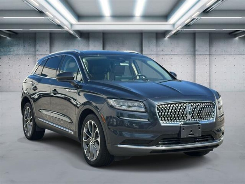 Used 2022 Lincoln Nautilus Reserve