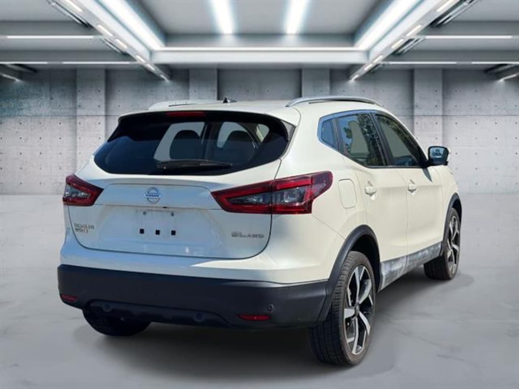 Used 2020 Nissan Rogue Sport SL
