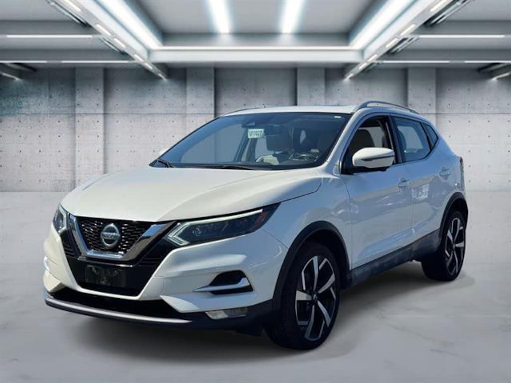 Used 2020 Nissan Rogue Sport SL