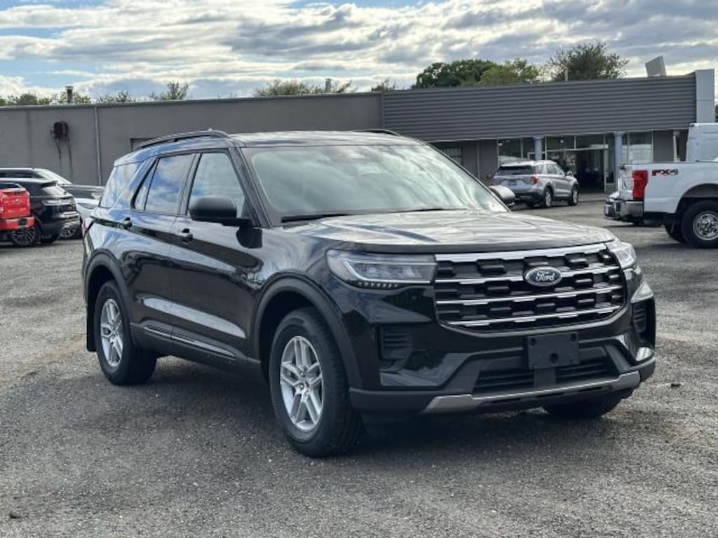 New 2026 Ford Explorer Active SUV