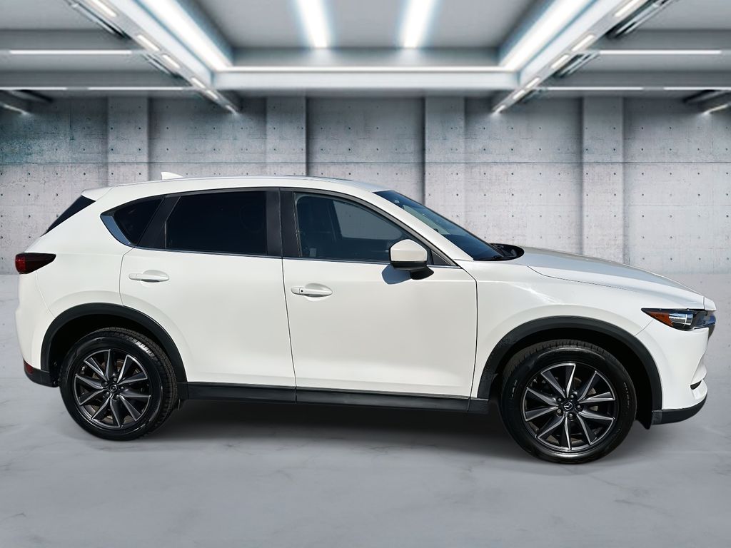 2018 Mazda CX-5 Touring photo 3