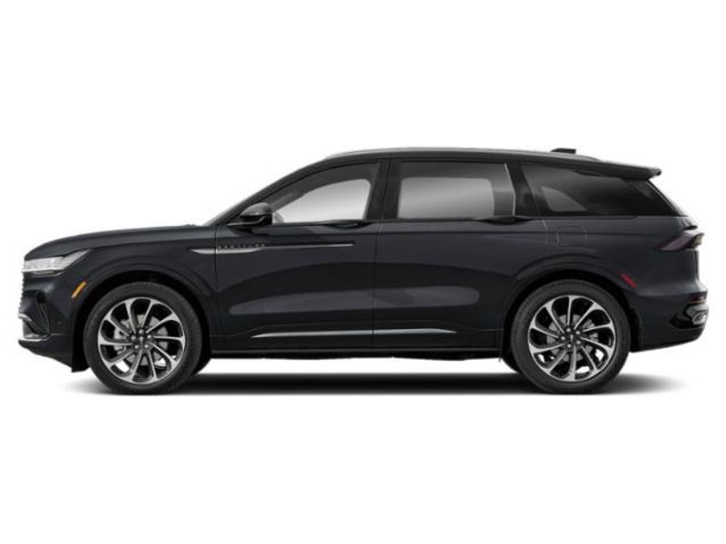 2025 Lincoln Nautilus Premiere photo 2