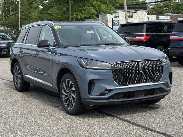 2026 Lincoln Aviator Premiere AWD's photo