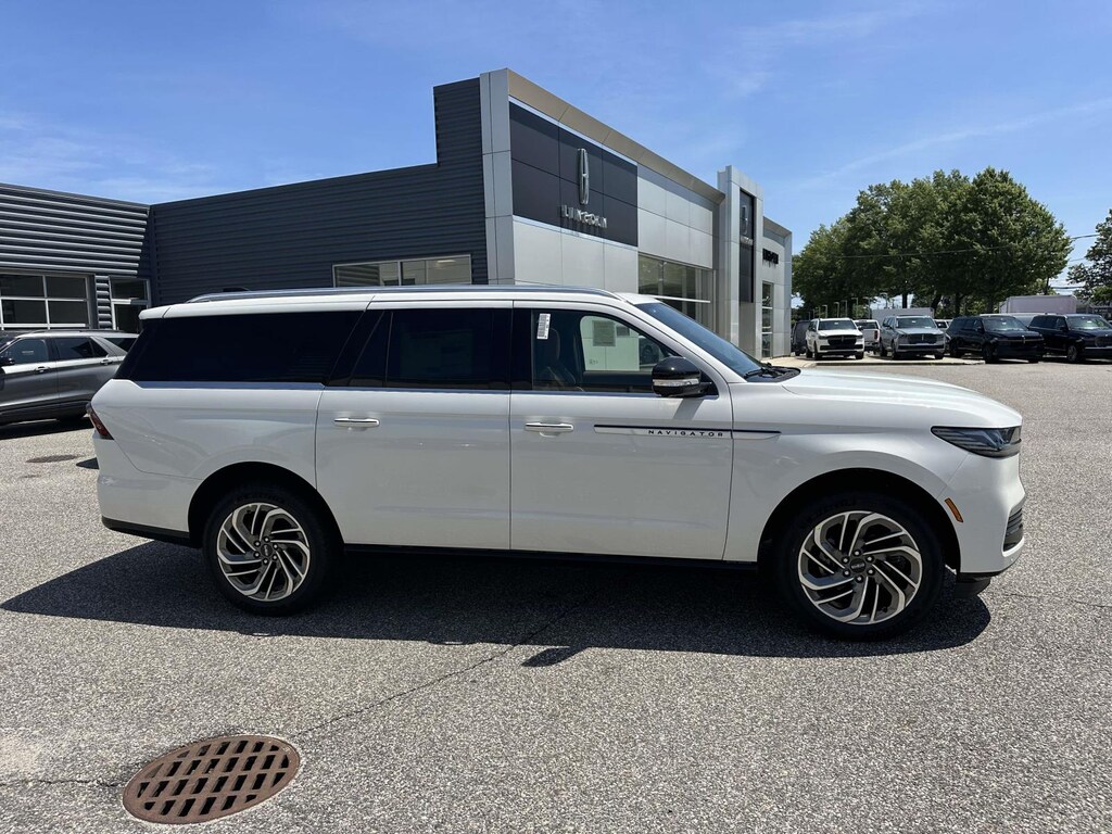New 2027 Lincoln Navigator L Reserve L