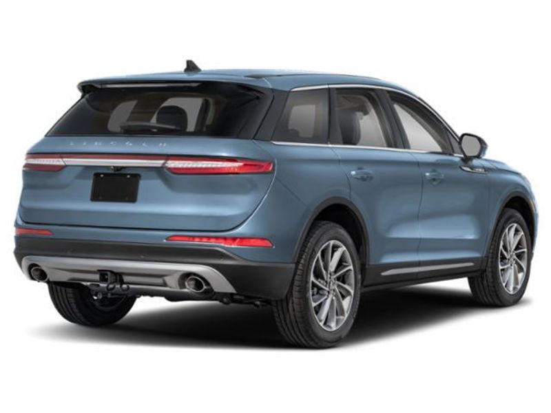 2025 Lincoln Corsair Premiere photo 2