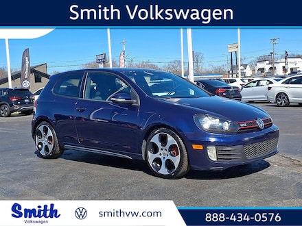 2011 Volkswagen GTI 2-Door w/PZEV Hatchback