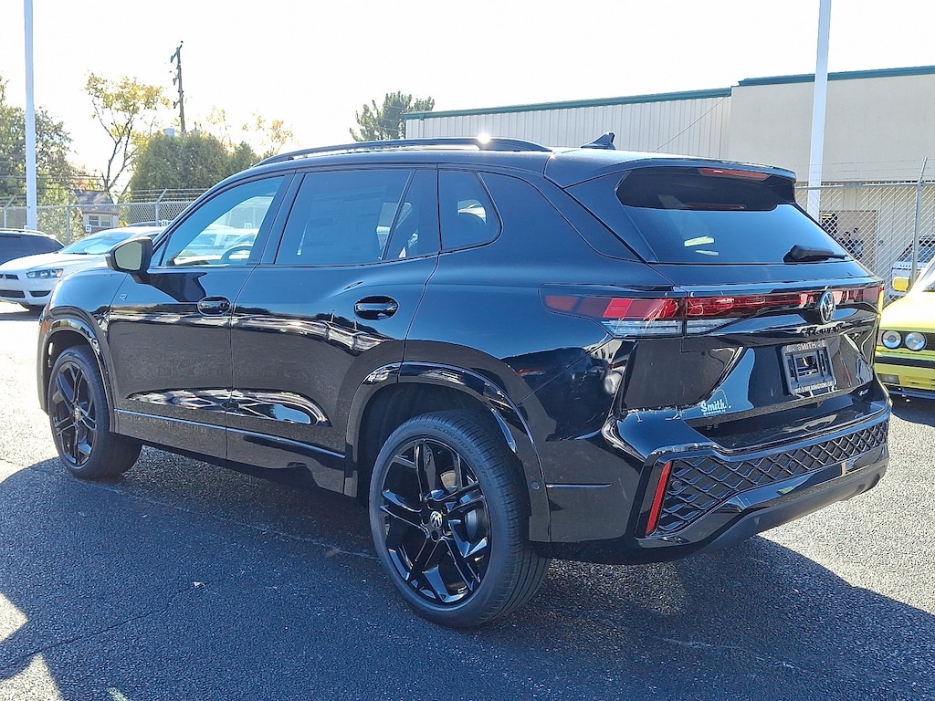 New 2026 Volkswagen Tiguan 2.0T SE R-Line Black SUV