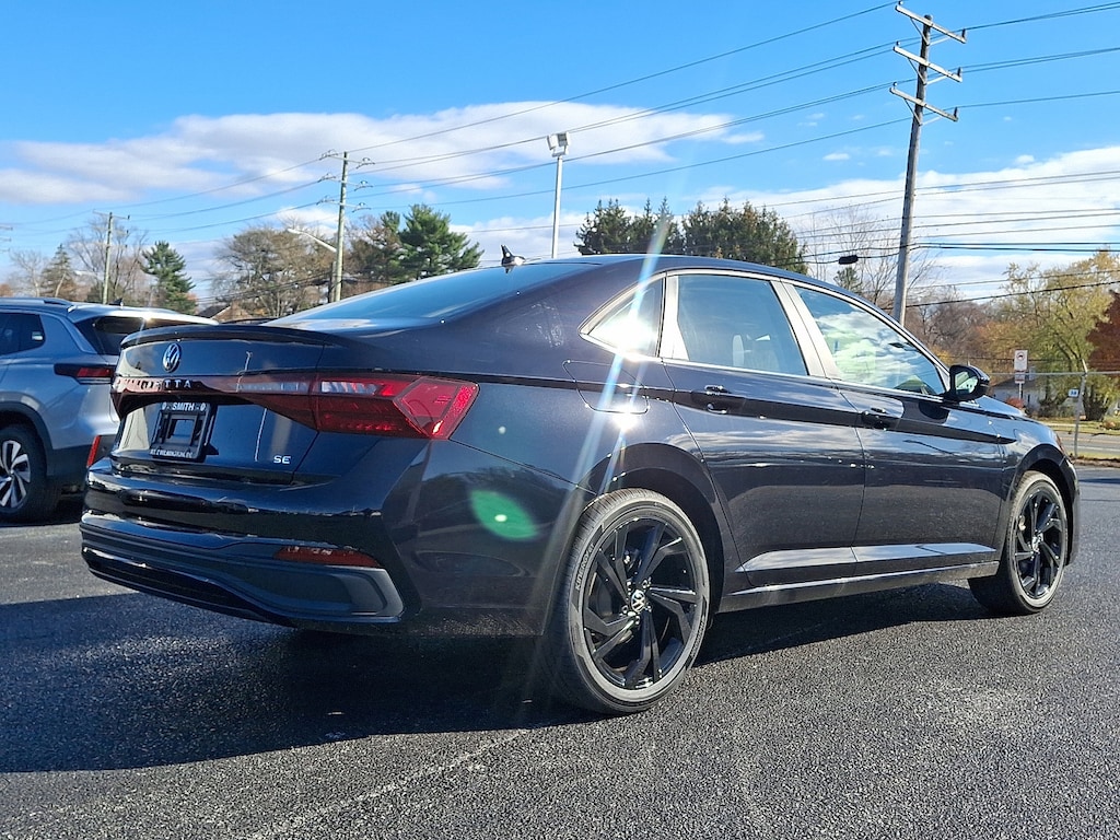 New 2026 Volkswagen Jetta 1.5T SE Sedan