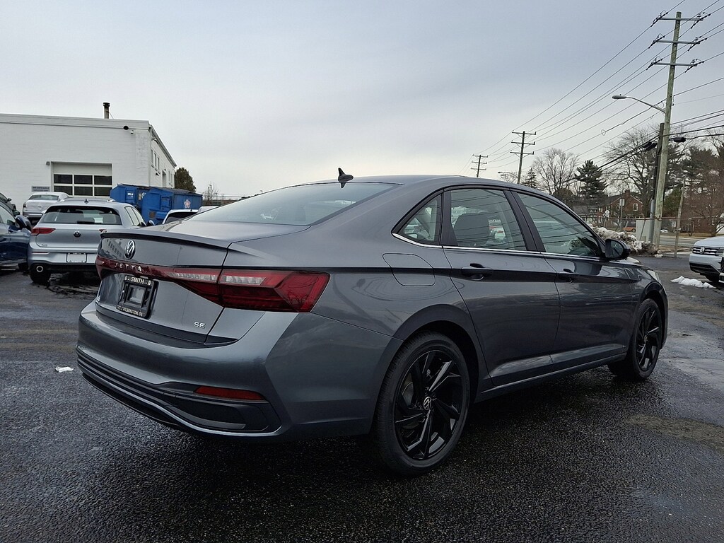 New 2026 Volkswagen Jetta 1.5T SE Sedan