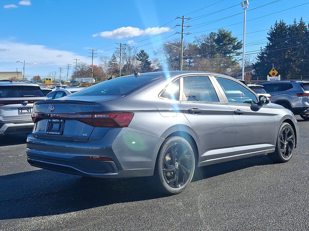 New 2026 Volkswagen Jetta 1.5T SE Sedan