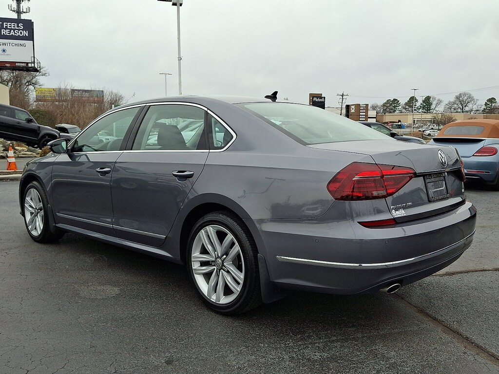 Used 2017 Volkswagen Passat 1.8T SEL Premium Sedan