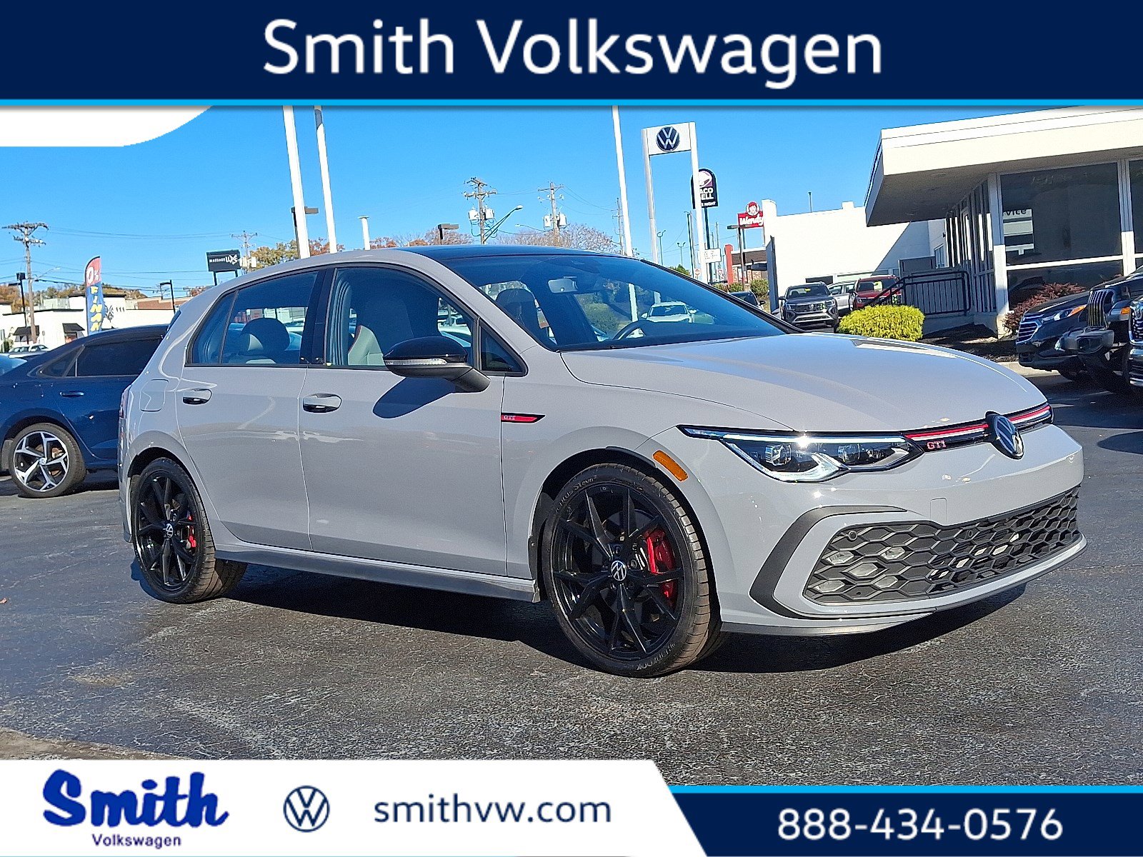 2024 Volkswagen Golf GTI SE's photo