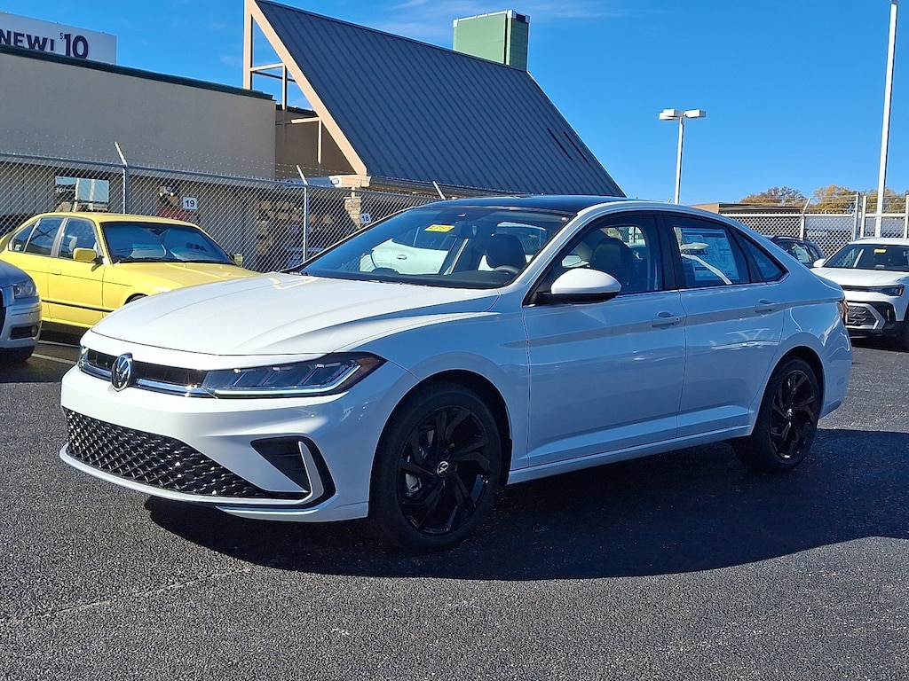 New 2026 Volkswagen Jetta 1.5T SE Sedan
