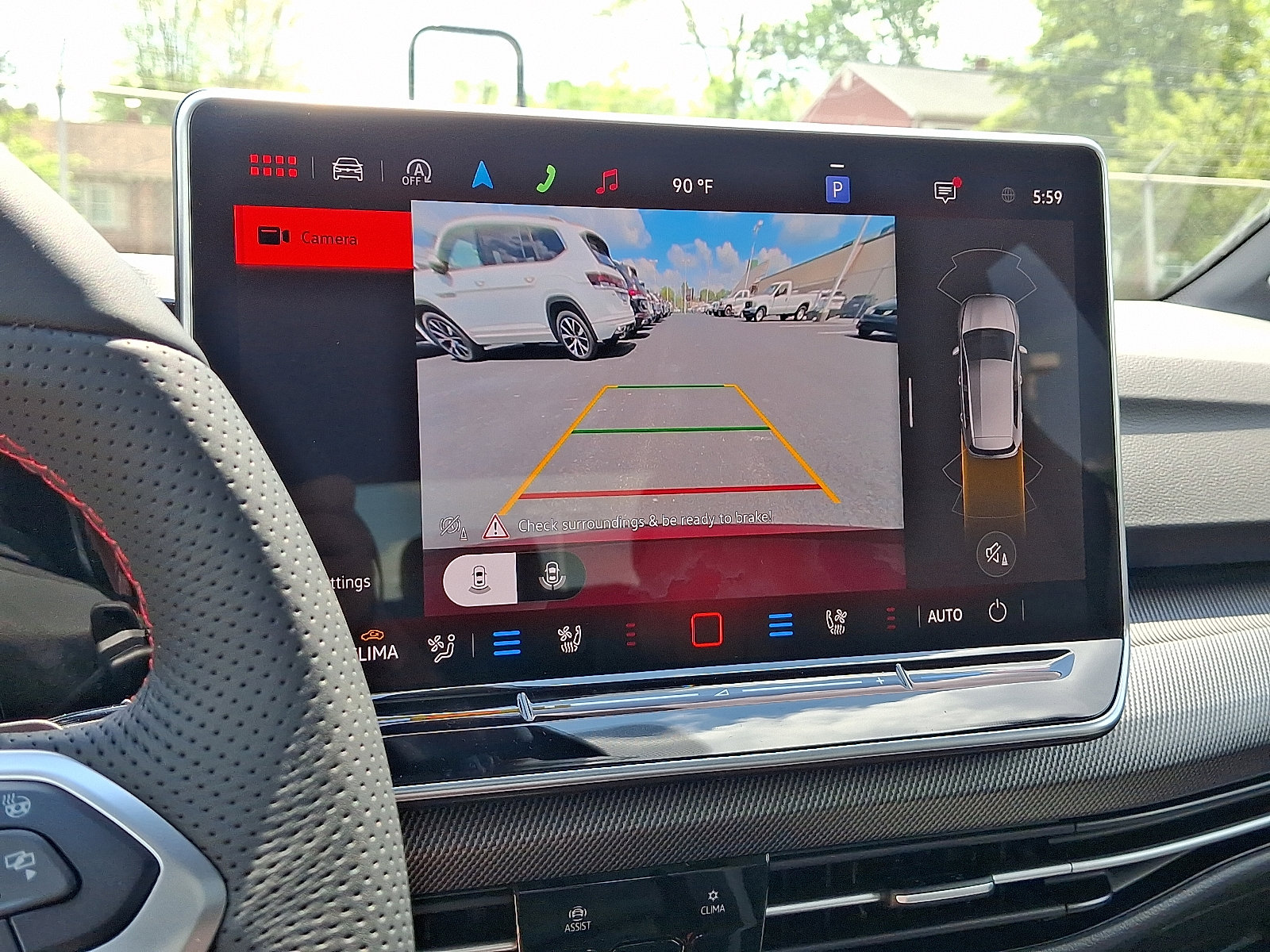 2025 Volkswagen Golf GTI SE - Photo 13