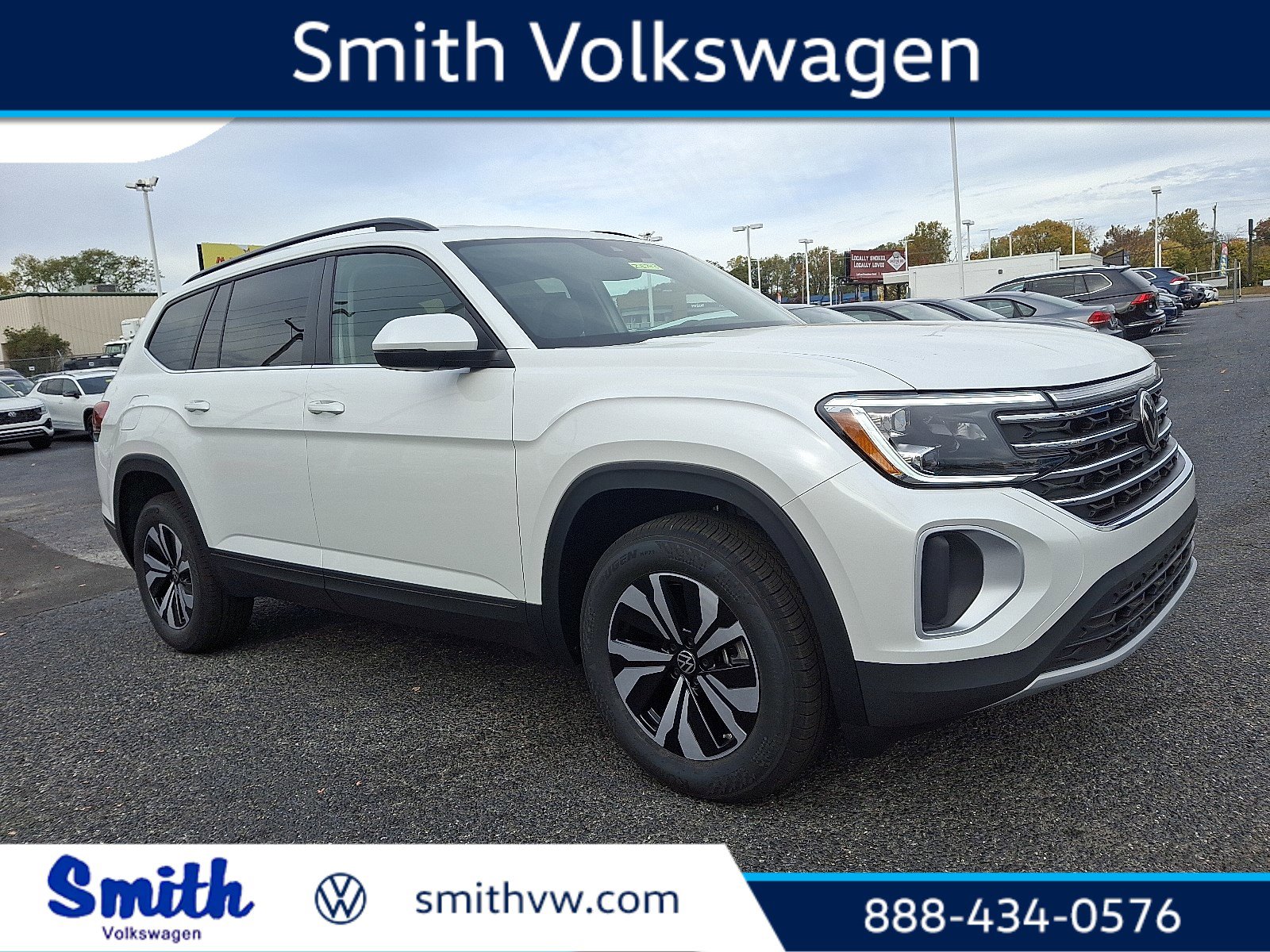 2026 Volkswagen Atlas SE's photo