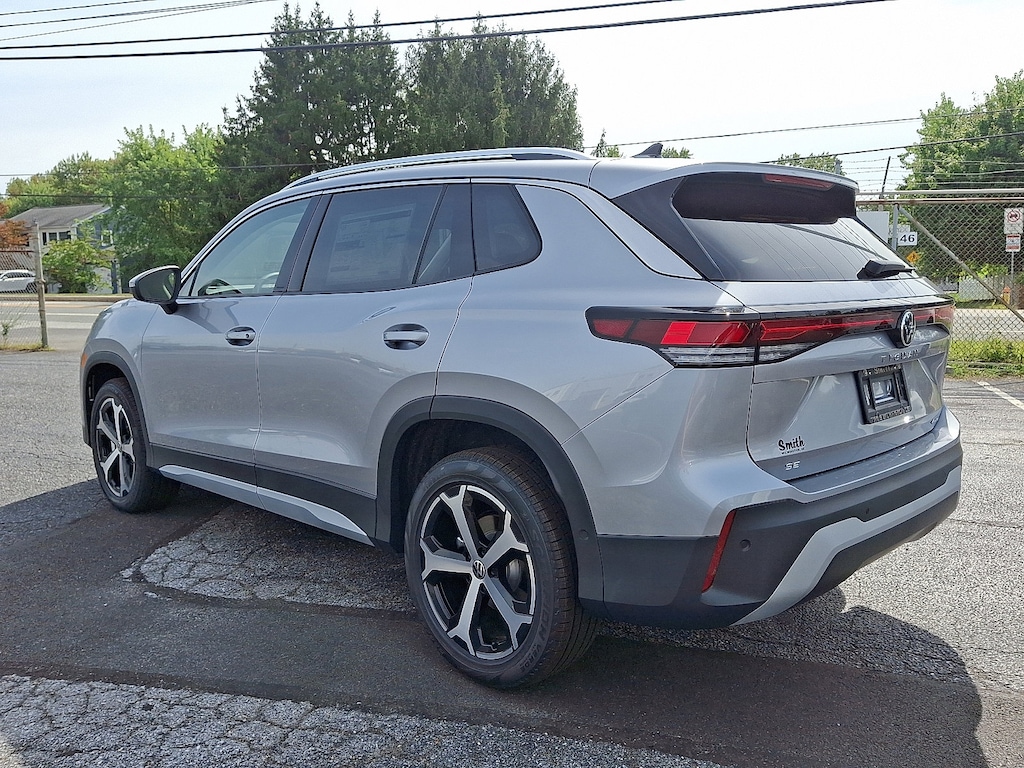 New 2025 Volkswagen Tiguan 2.0T SE SUV