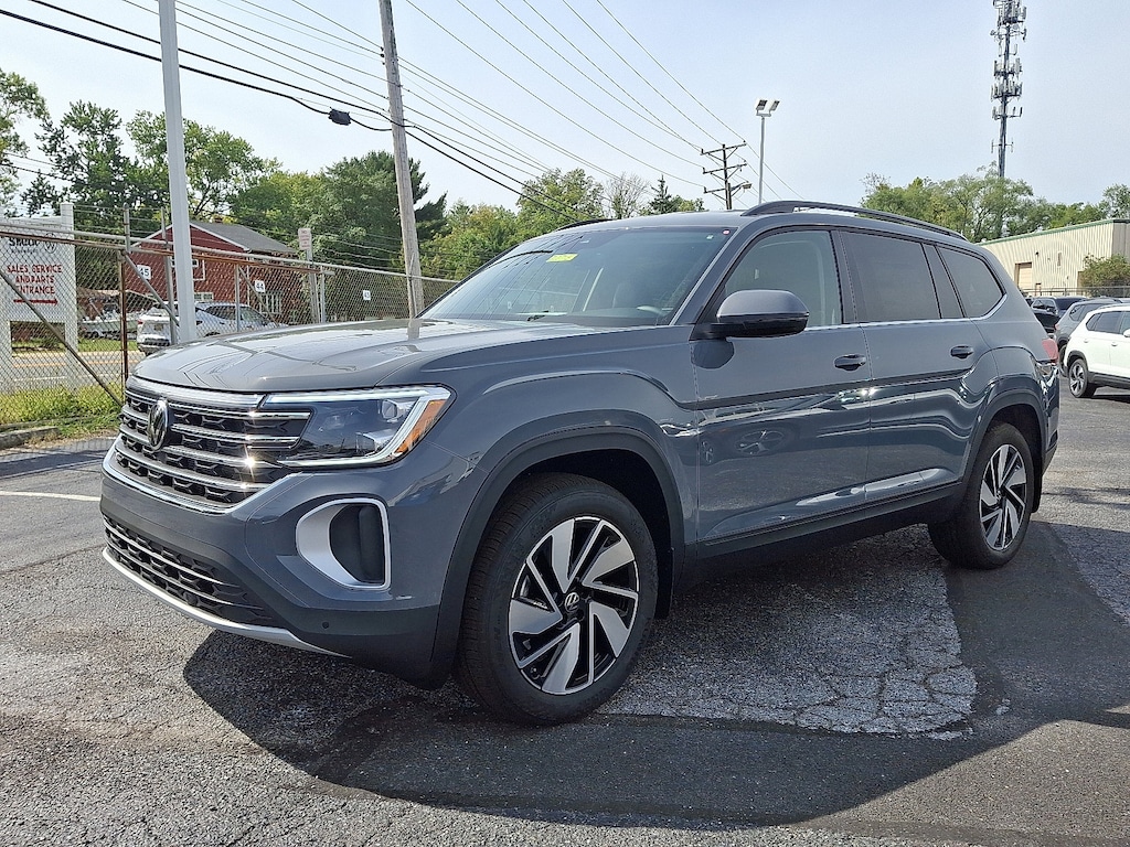 New 2026 Volkswagen Atlas 2.0T SE w/Technology SUV