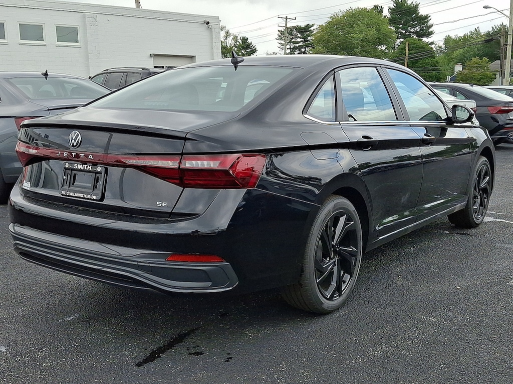 New 2027 Volkswagen Jetta 1.5T SE Sedan