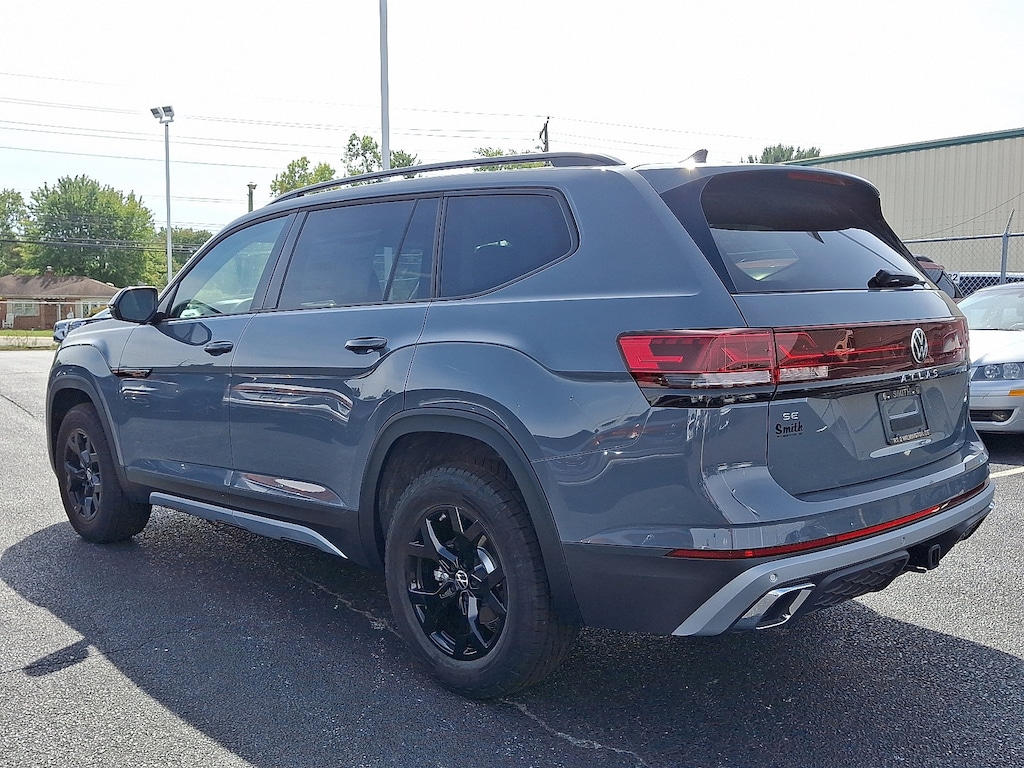 New 2025 Volkswagen Atlas 2.0T Peak Edition SUV