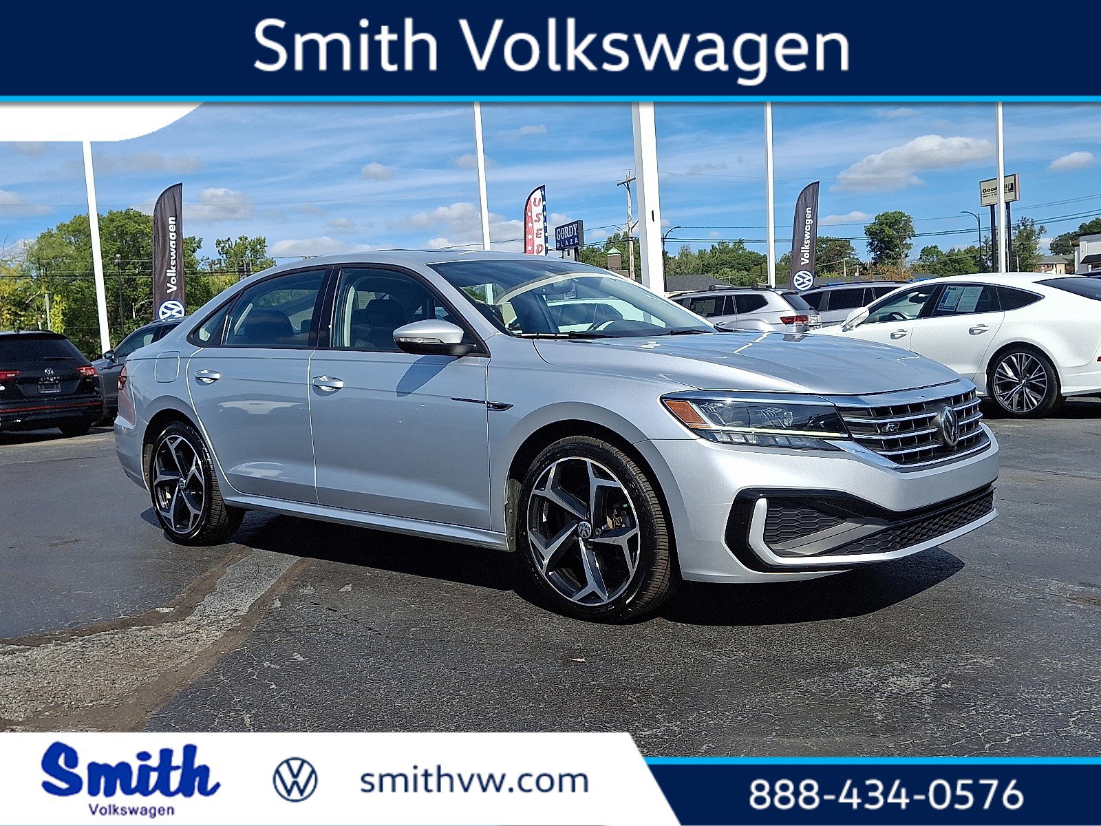 2020 Volkswagen Passat R-Line