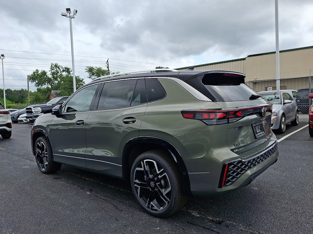 New 2026 Volkswagen Tiguan 2.0T SEL R-Line Turbo SUV