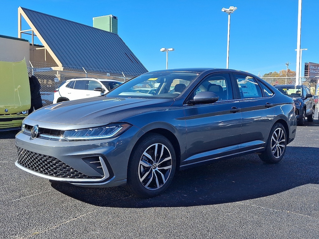 New 2026 Volkswagen Jetta 1.5T SE Sedan