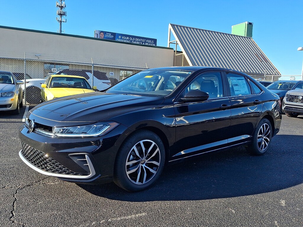 New 2026 Volkswagen Jetta 1.5T SE Sedan
