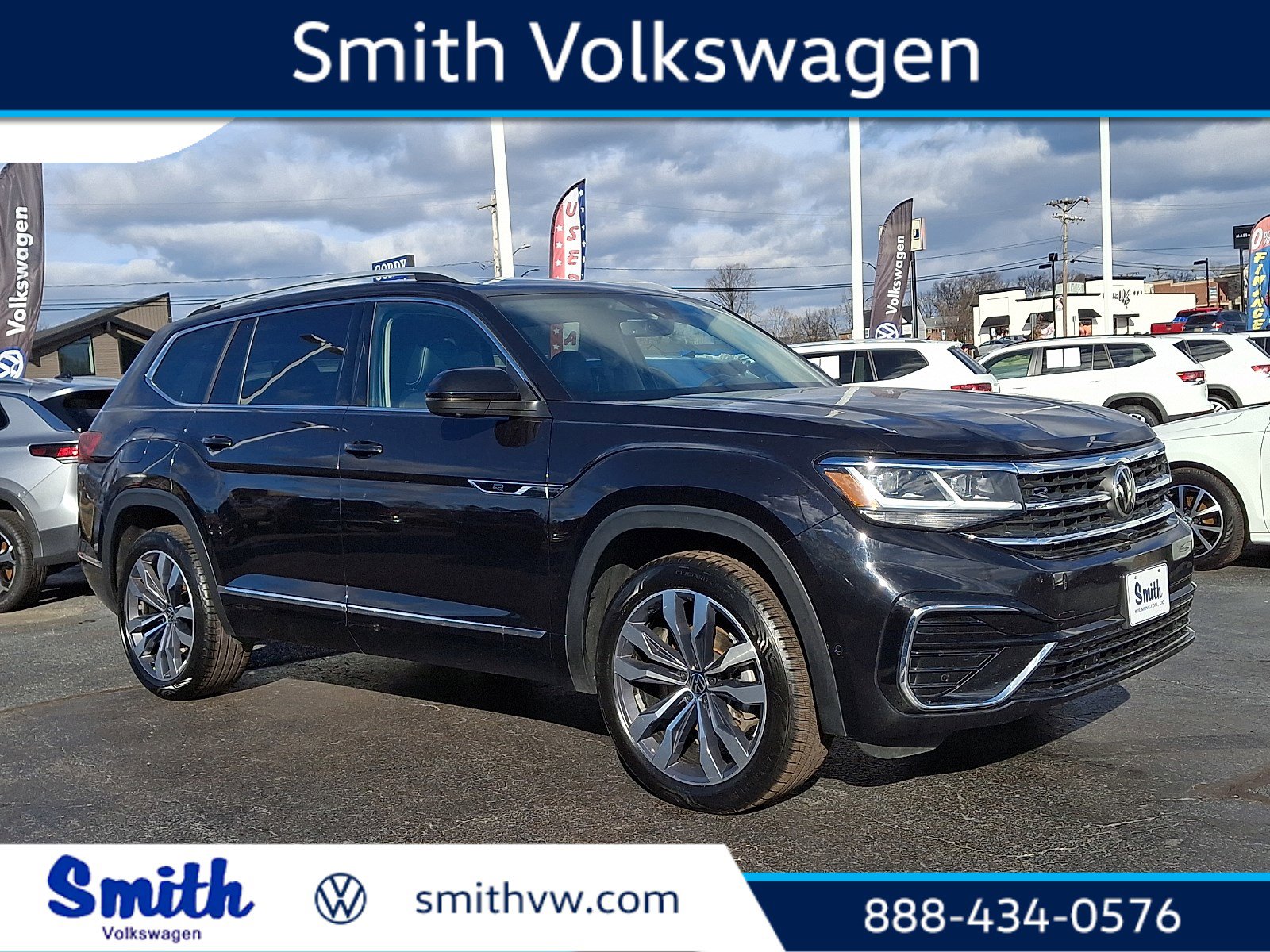 2022 Volkswagen Atlas SEL Premium R-Line's photo