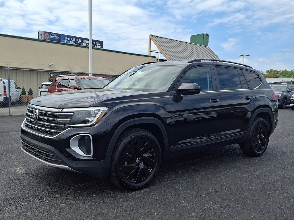 New 2026 Volkswagen Atlas 2.0T SE w/Technology SUV