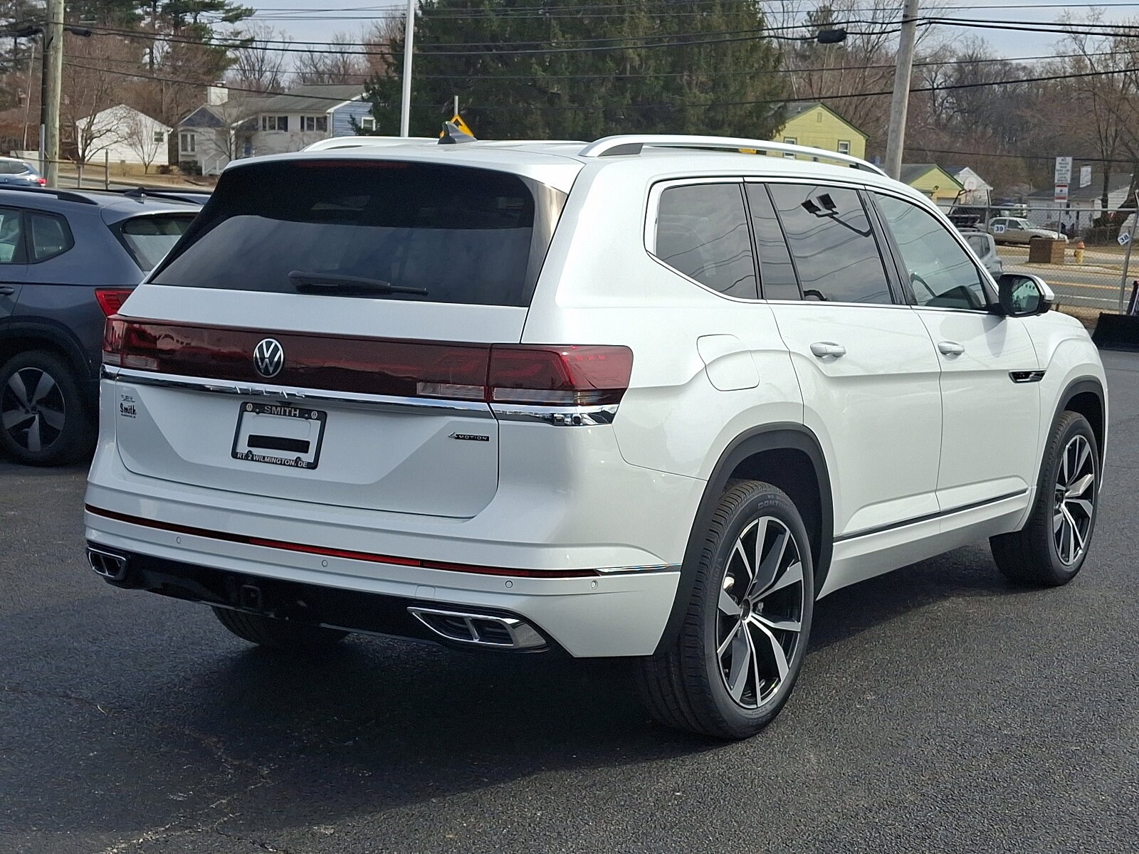 2025 Volkswagen Atlas SEL Premium R-Line photo 4