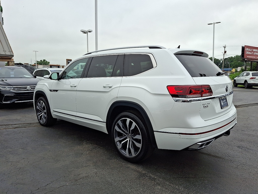 Certified 2022 Volkswagen Atlas 3.6L V6 SEL Premium R-Line SUV