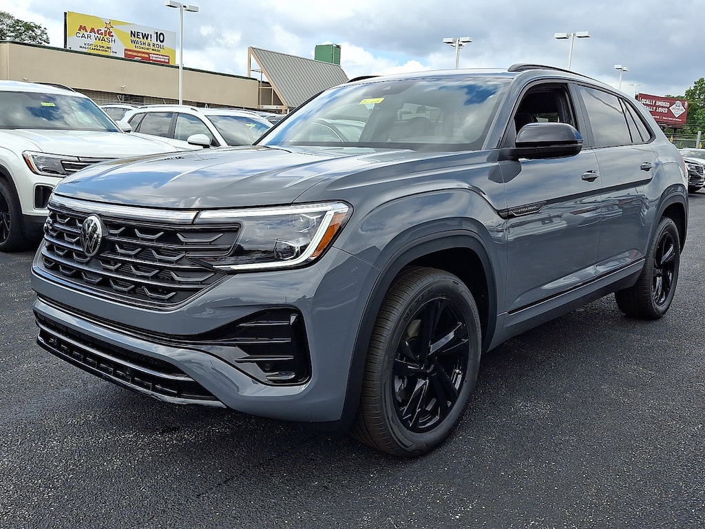New 2026 Volkswagen Atlas Cross Sport SEL R-Line Black SUV