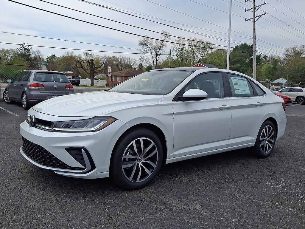 New 2026 Volkswagen Jetta 1.5T SE Sedan