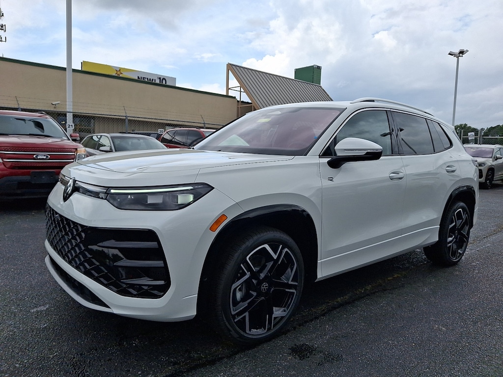 New 2026 Volkswagen Tiguan 2.0T SEL R-Line Turbo SUV
