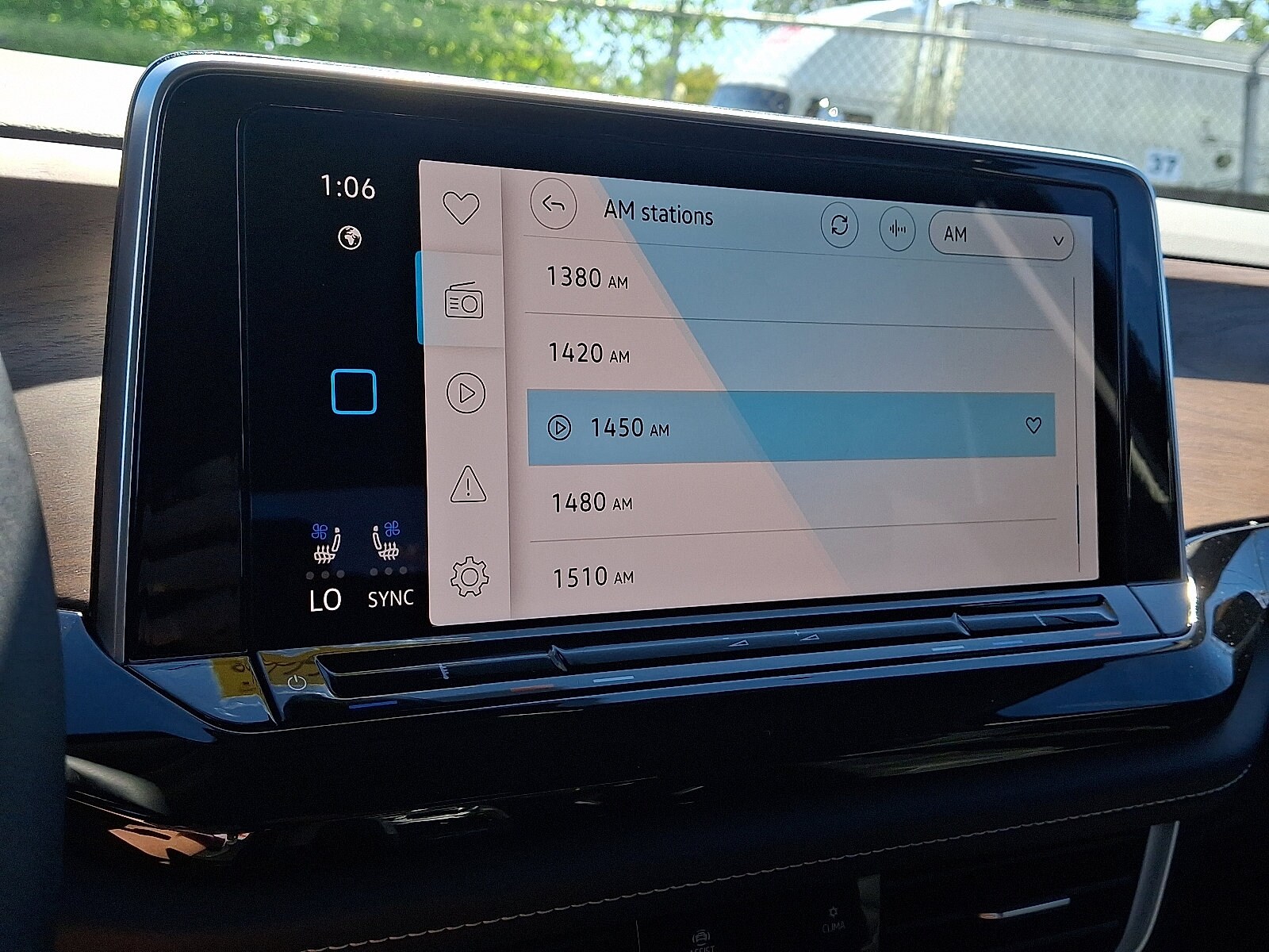 2026 Volkswagen Atlas SE w/Tech - Photo 11
